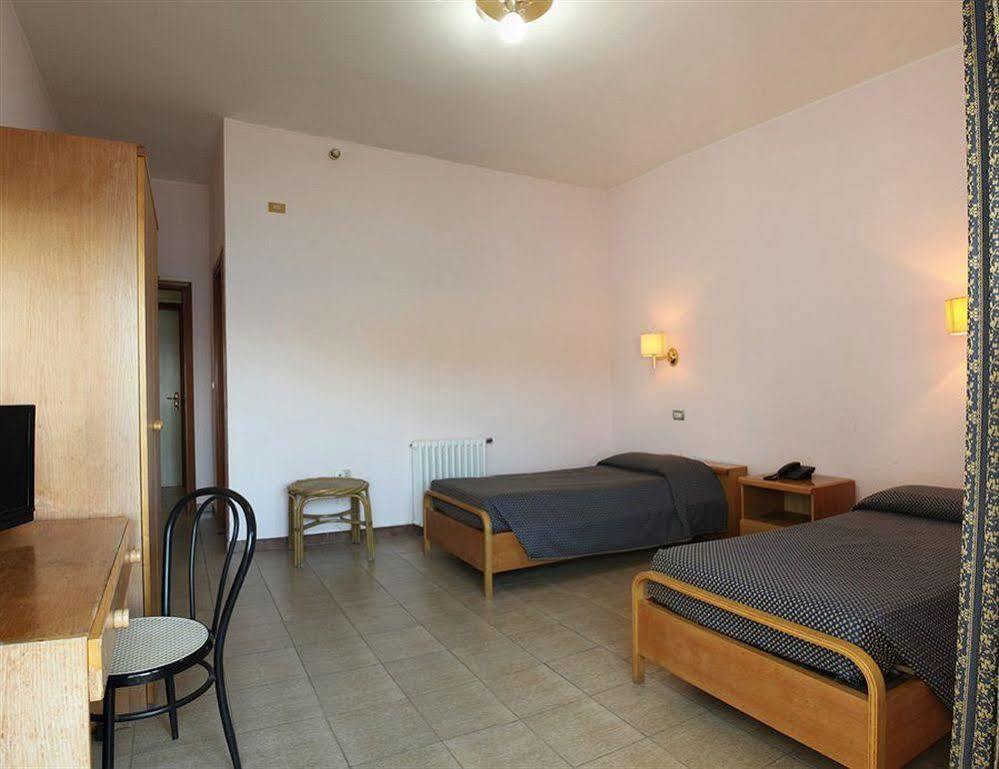 Hotel Calamosca Cagliari Eksteriør bilde